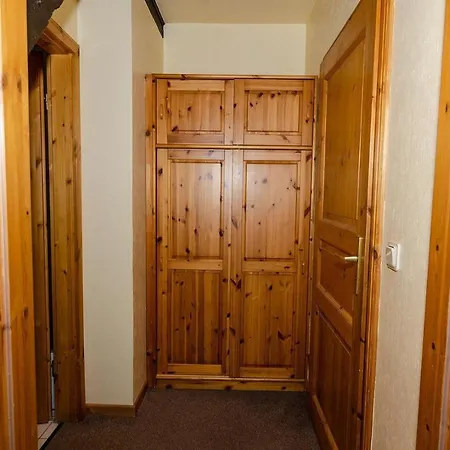 3-r-ferienwohnung-fuer-3-personen-in-schaprode-auf-ruegen-zi4 Apartmán *
